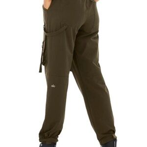 ALO Yoga— City Wise High Waist Cargo Pant